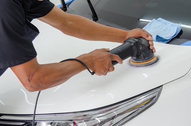 Carrosserie à Chilly-Mazarin : L’expertise Direct Auto au service de votre véhicule
